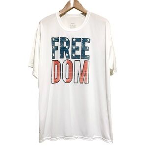White Graphic T-Shirt with Freedom Print USA America Size 2XL Patriotic